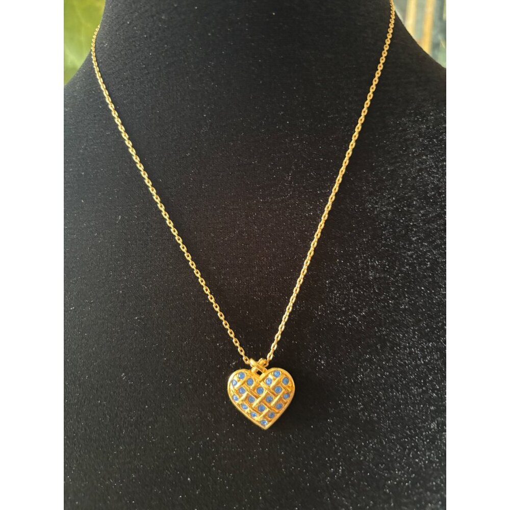 Avon Gold-Tone Heart Pendant Necklace 18" With Blue Crystal Rhinestones